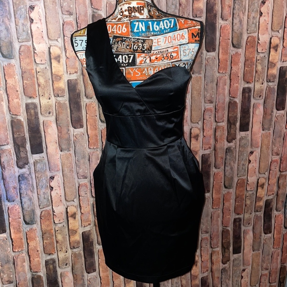 BLQ. MKT Dress